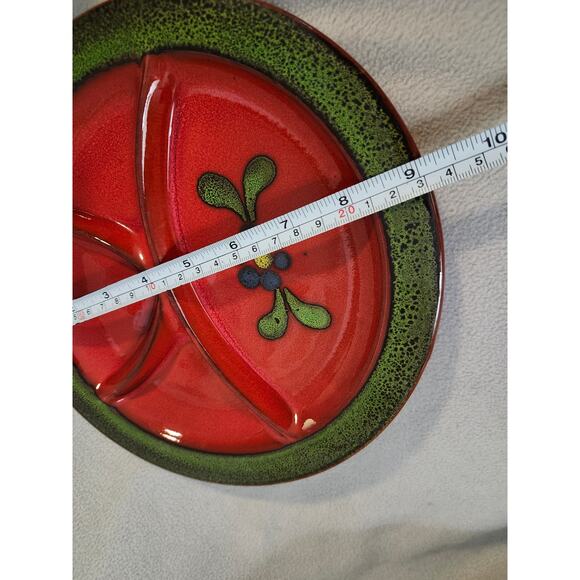 Majolica Ceramic Divided Clay Pottery Plate Red Green Floral MCM Bold - Picture 7 of 9